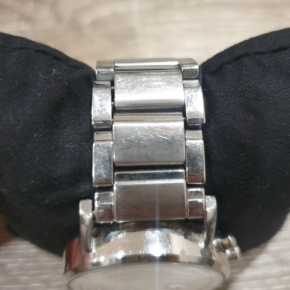DKNY Watch (Authentic) - Picture 14 of 14